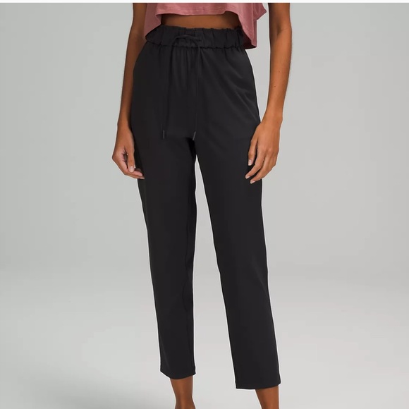 lululemon athletica Pants - Lululemon Stretch High-Rise Pant 7/8 Length Size 6